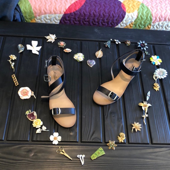 Lucky Brand Shoes - Lucky Brand Sandals